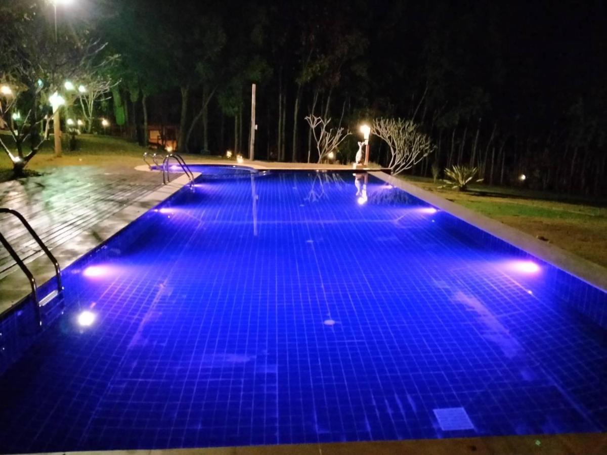 Baanwangnamkeaw Lodge Ban Hin Dat  外观 照片